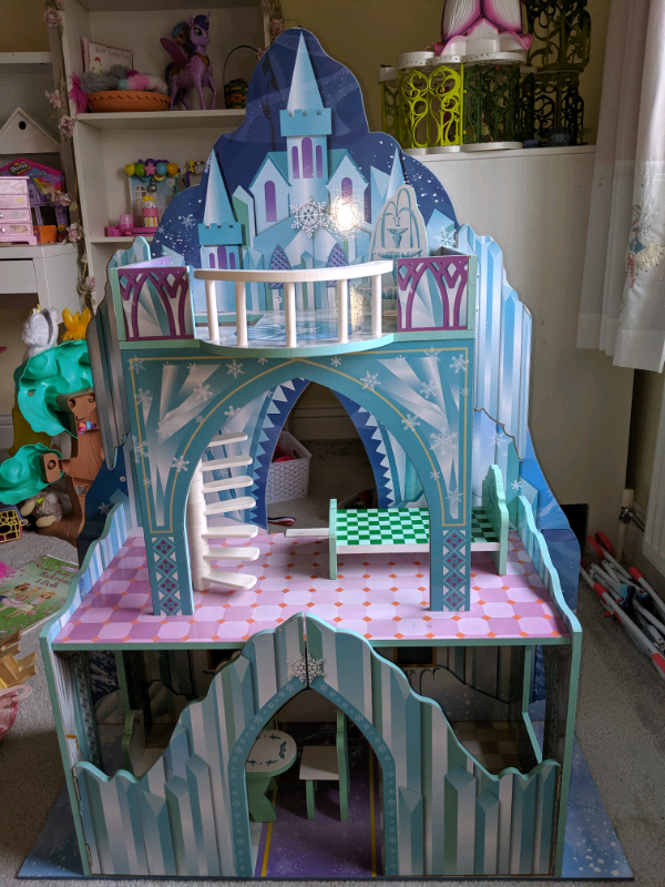Disney Frozen wooden castle with furniture in Middleton St