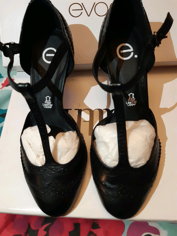 Black Leather TStrap brogue style heeld shoes in Newcastle, Tyne and