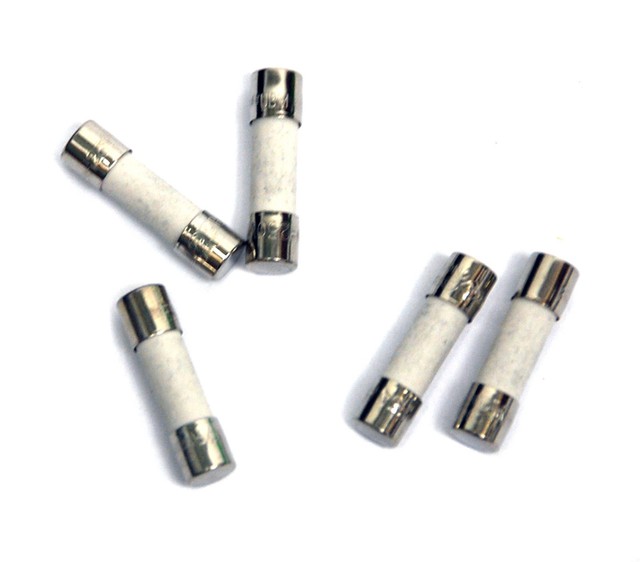 100pc Cartridge Miniature Ceramic Fuse 5x20mm 5x20 5A 250V UL CSA VDE