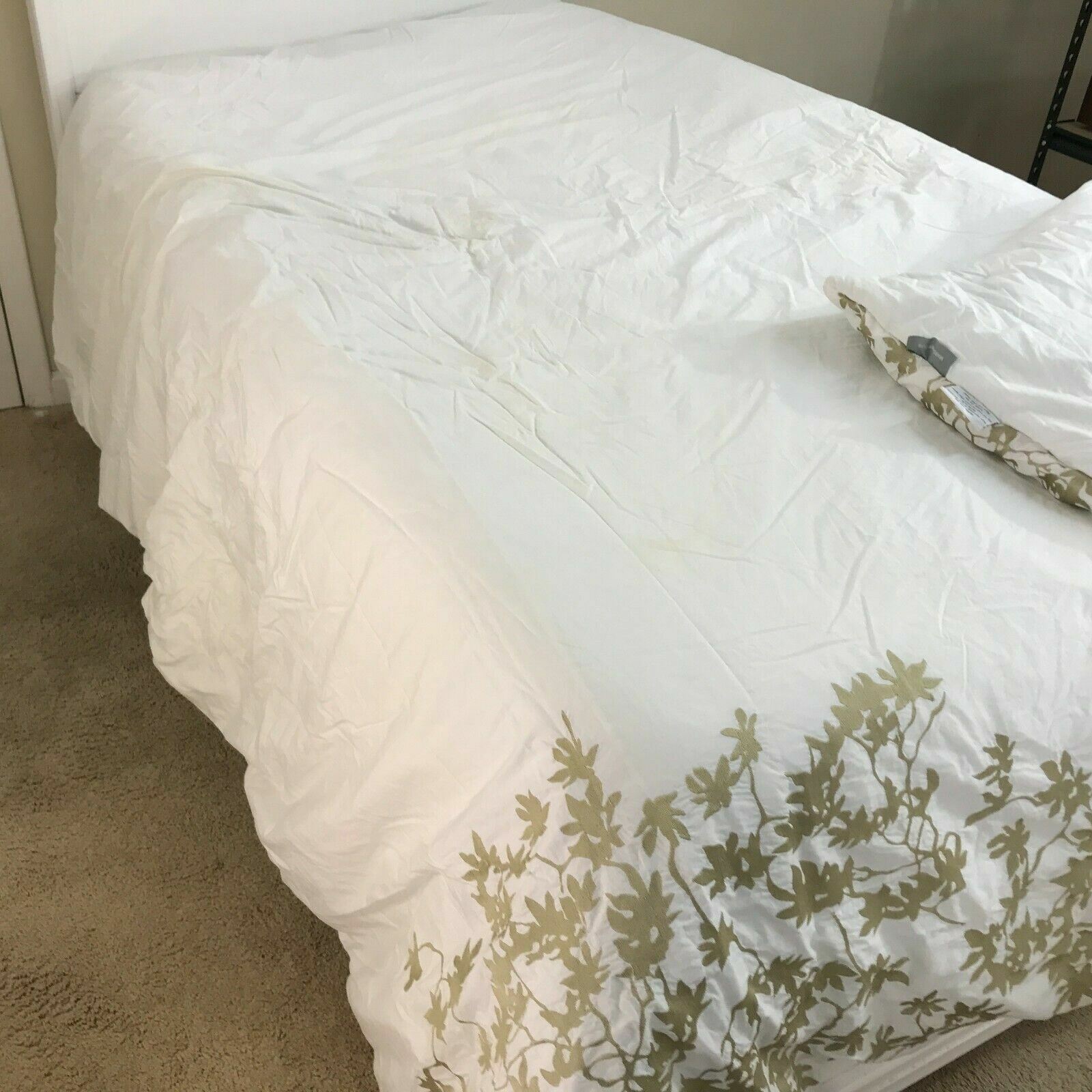 Margaret Muir Queen Comforter Quilt Bedspread Solid White Gold Leaves 86" X 92" | Ebay