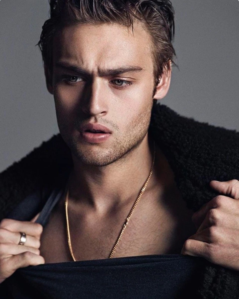 Douglas Booth Shirtless