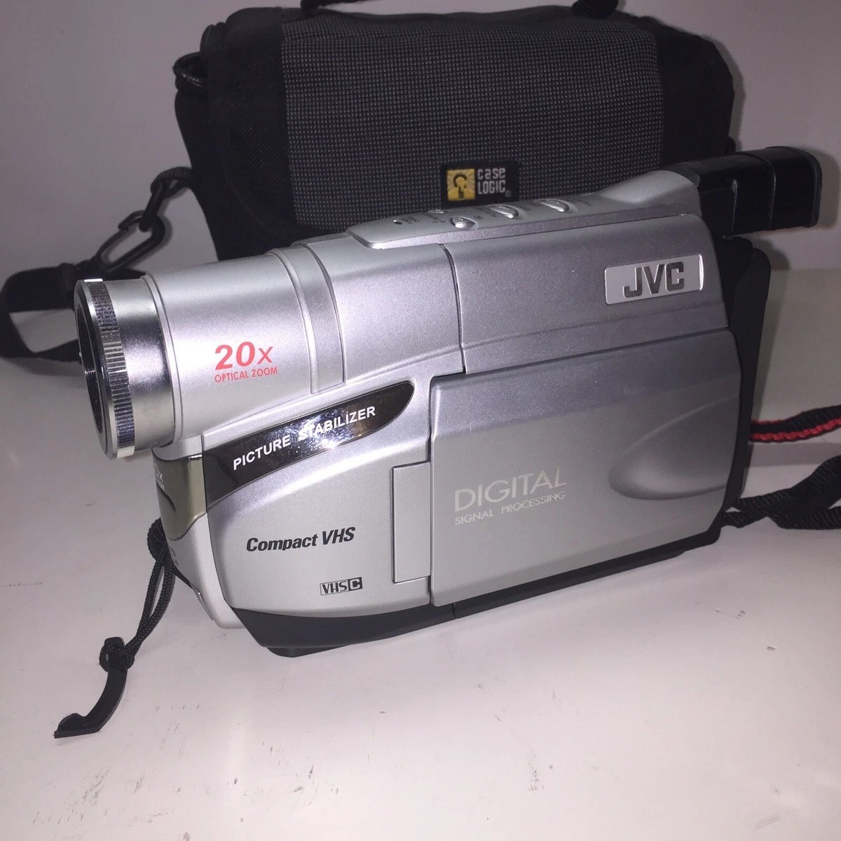 JVC GRAXM17U VHS Video Camera Camcorder w/ Charger Battery & Blank