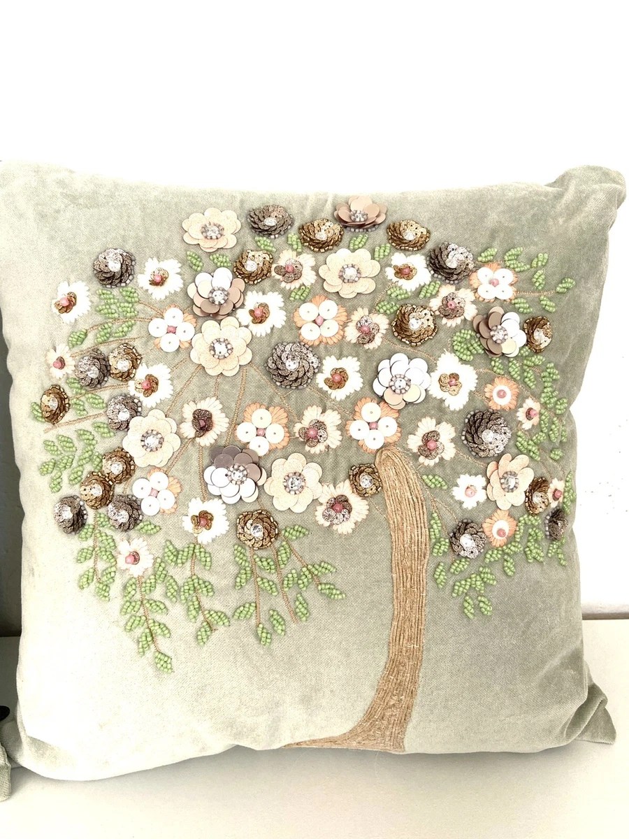 Pier One Sofa Pillows Baci Living Room