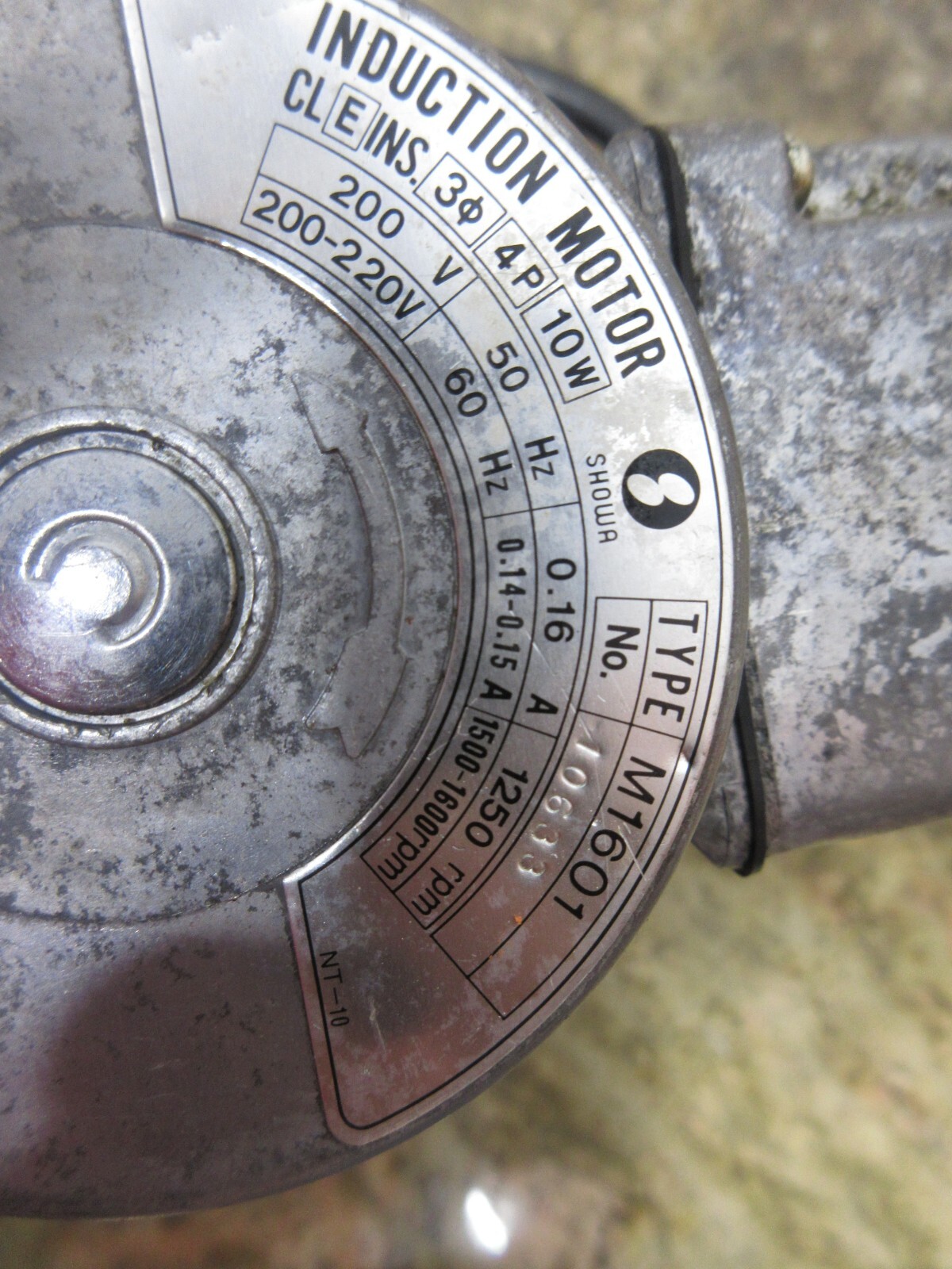 SHOWA LUBE LUBRICATION TANK PUMP SYSTEM YMAS65 PART NO. 5 M1601 10633