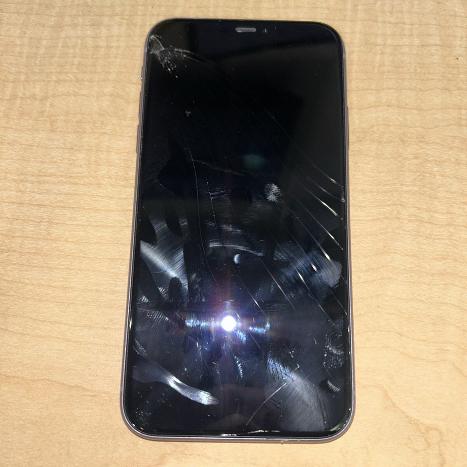 iPhone 11 64GB UNLOCKED (FOR PARTS ONLY) READ 190199220614 eBay