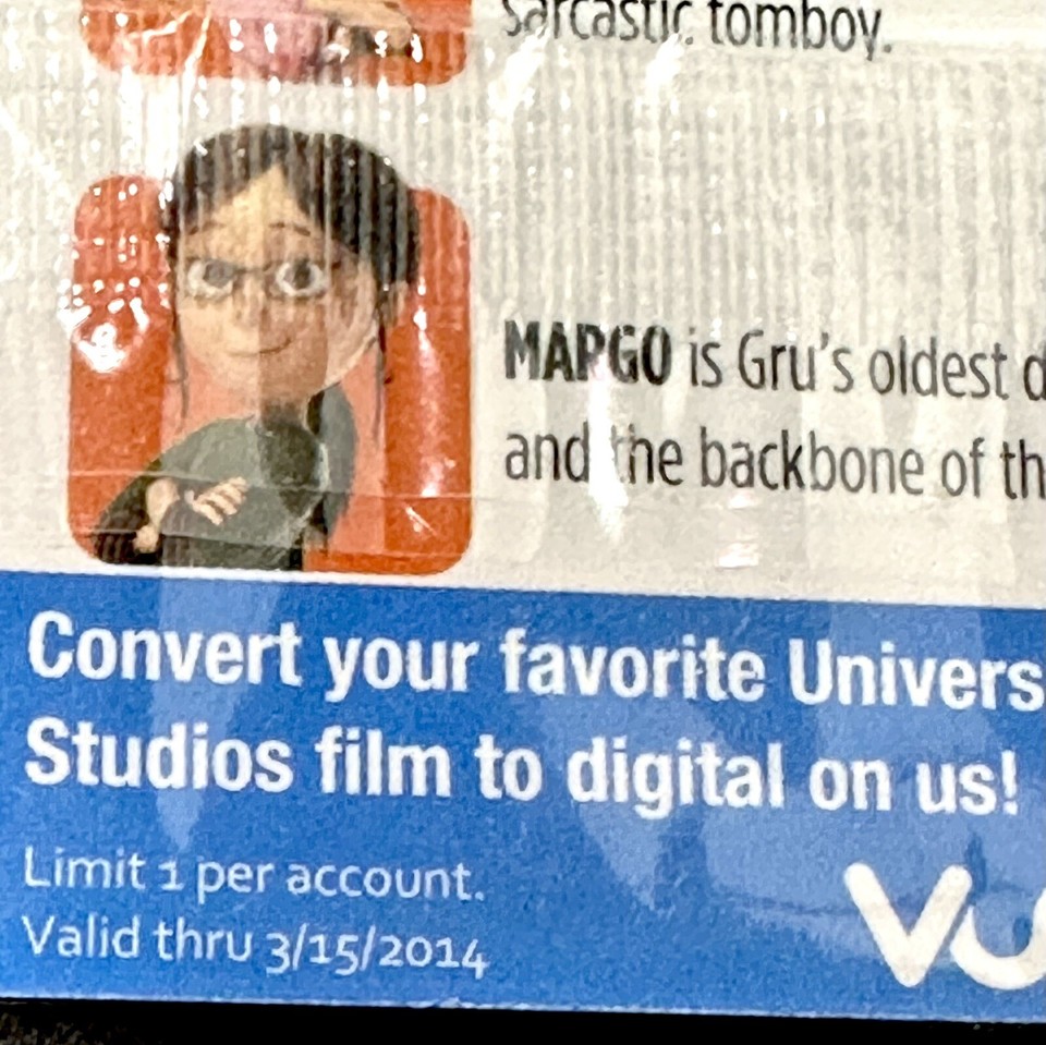 VUDU COLLECTIBLE CARD DESPICABLE ME2 2014 MARGO, EDITH & AGNES Minion