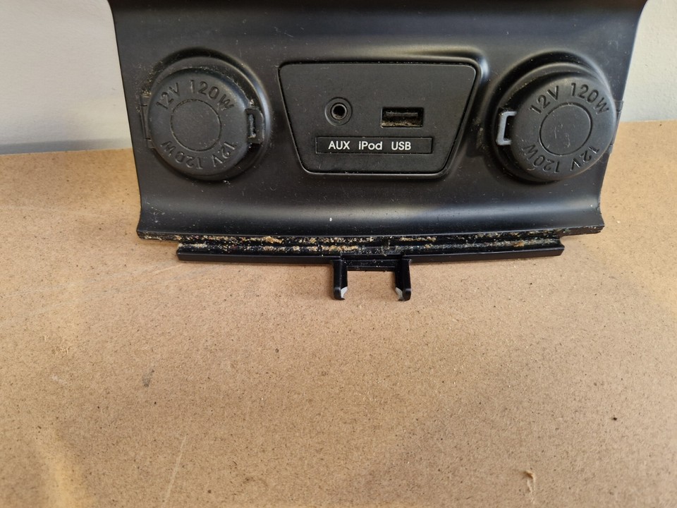 20102015 HYUNDAI IX35 PARKING HEAT SENSOR SWITCH PANEL & CIGARETTE