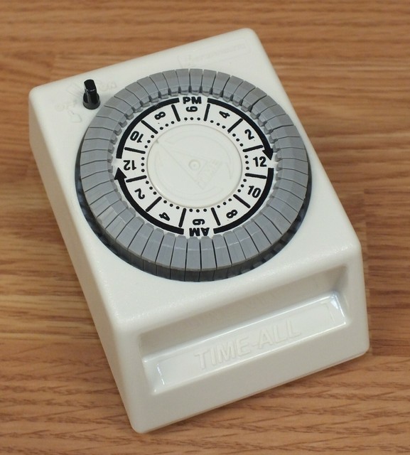 Intermatic TimeAll Programmer SB811 PlugIn Lamp and Appliance Timer