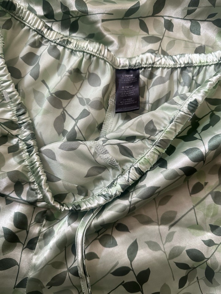 Secret Treasures L 1214 Satin PJ Set Sleepwear Green Leaf Top Crop
