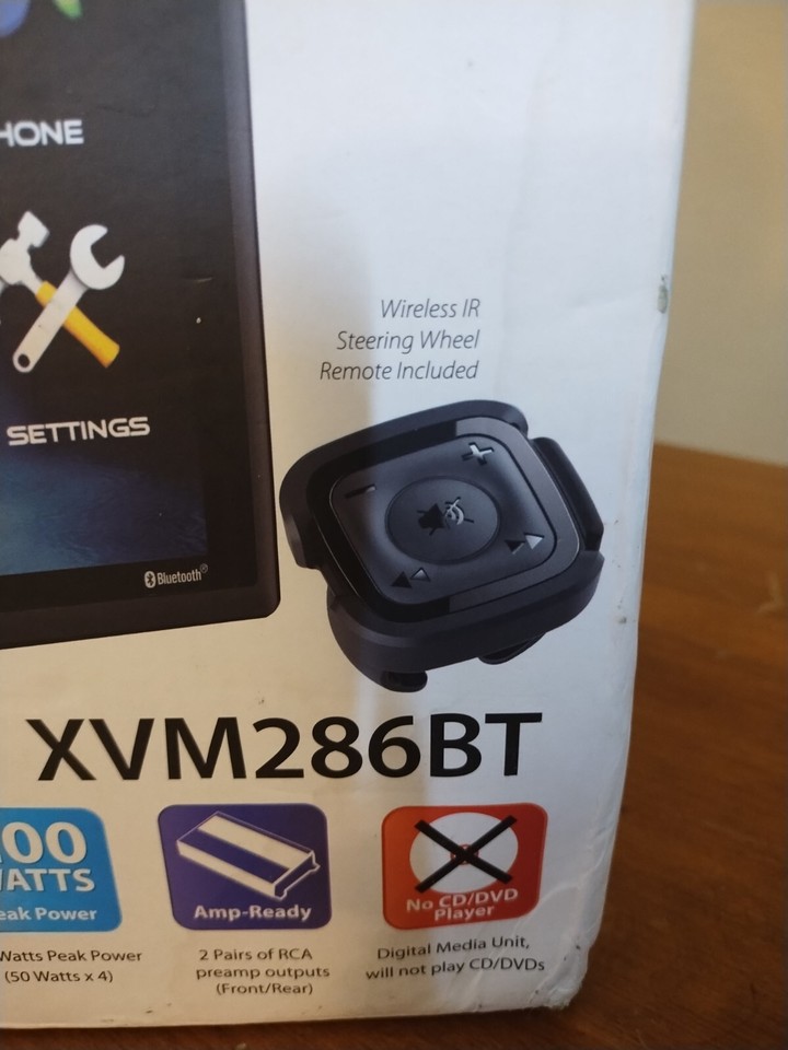 New Car Dual Stereo 6.2 Touchscreen Receiver Bluetooth & Backup Camera