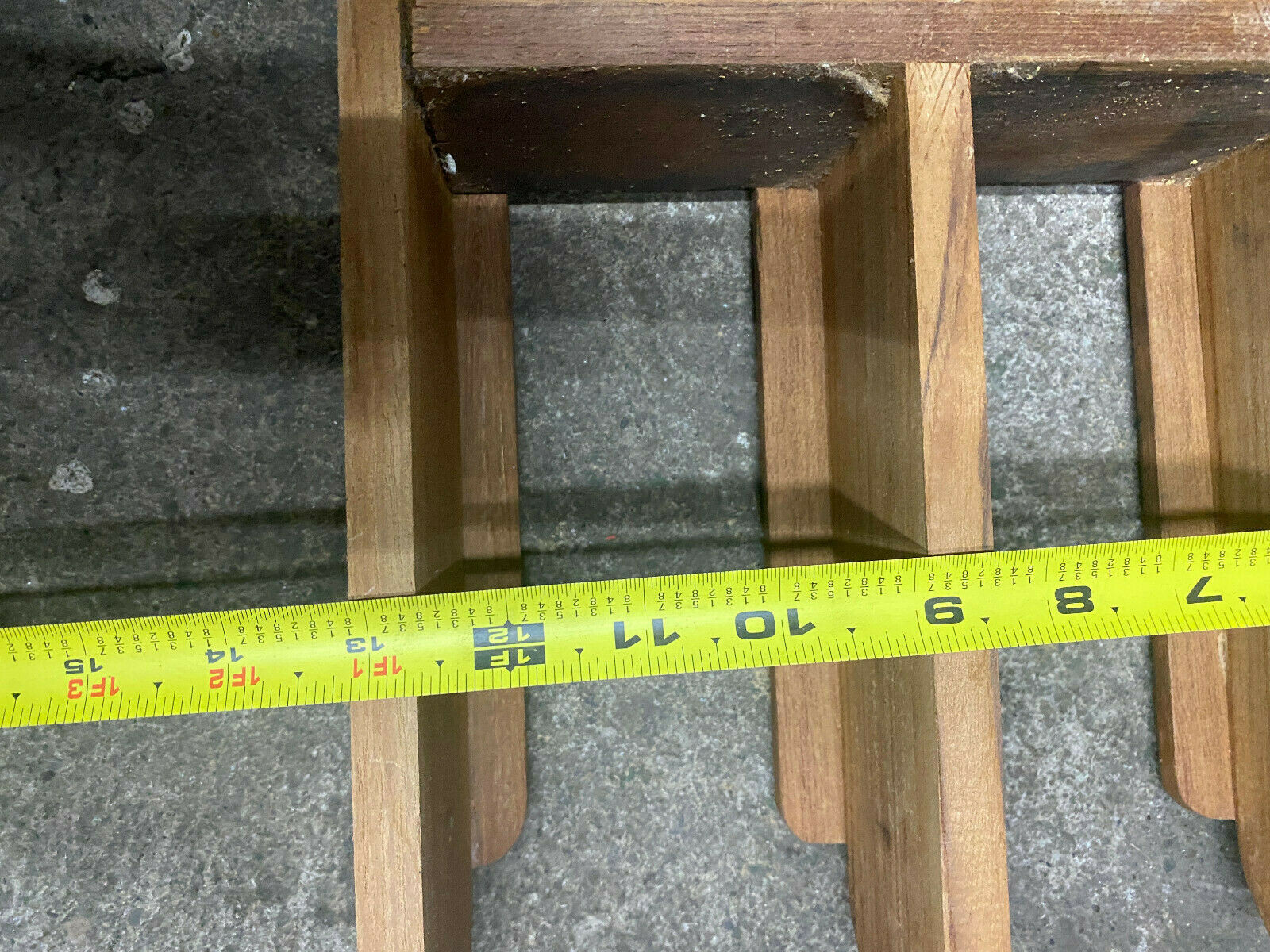 1986 regal commodore 277xl Kitchen Cup / Glass Shelves Teak Wood RV