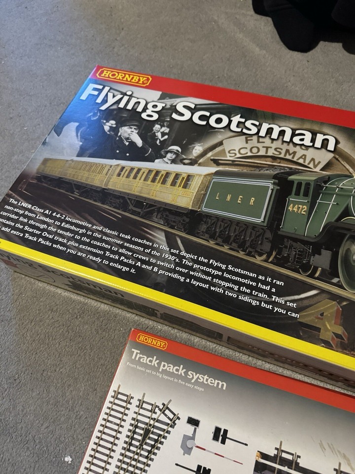 Hornby Train set Flying Scotsman (electric) eBay