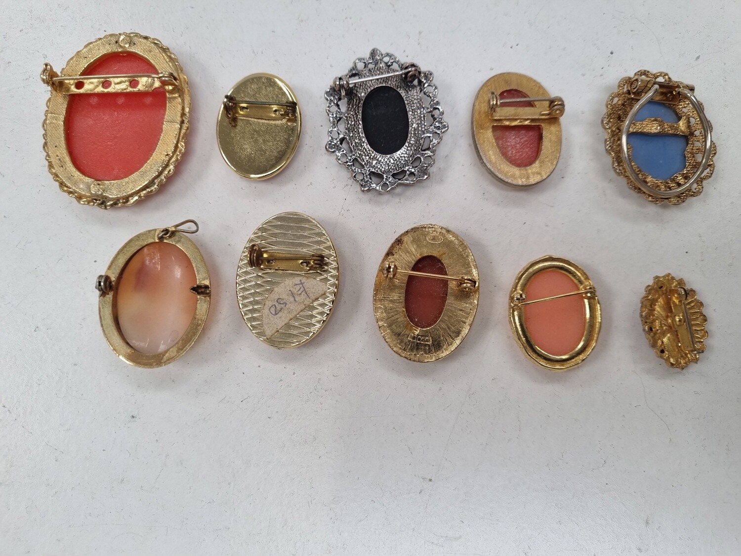 Bundle Of Cameo Brooch Pins Statement Accessory Collection Womens