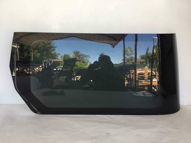 Quarter Glass Window HONDA ELEMENT Left Driver Side 2003 2004 2005 2006