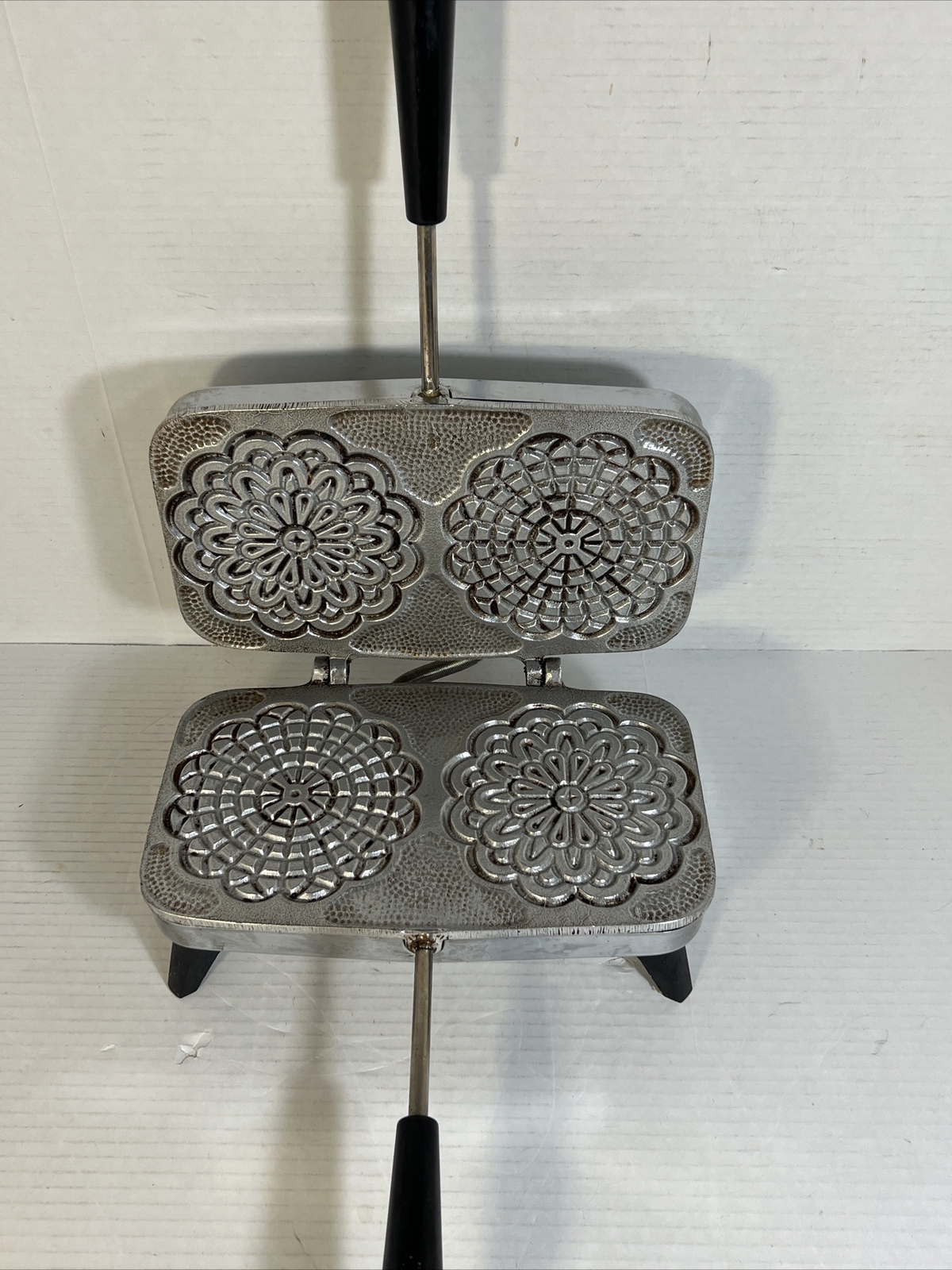 VINTAGE Vitantonio No. 300 Retro PIZZELLE CHEF Automatic Cookie Maker