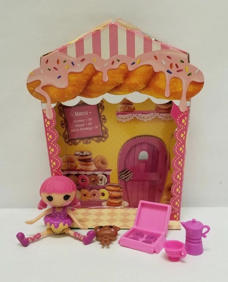 Lalaloopsy House Cake