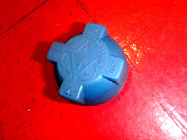 97 98 99 00 01 02 PORSCHE BOXSTER S 986 COOLANT RESERVOIR CAP OEM 996