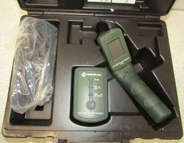 Greenlee CS8000 750V AC/DC Circuit Seeker with LCD Display for sale