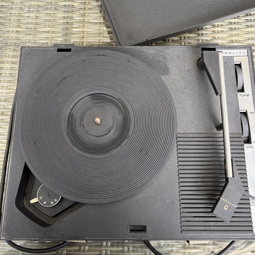 vintage record players/turntables eBay