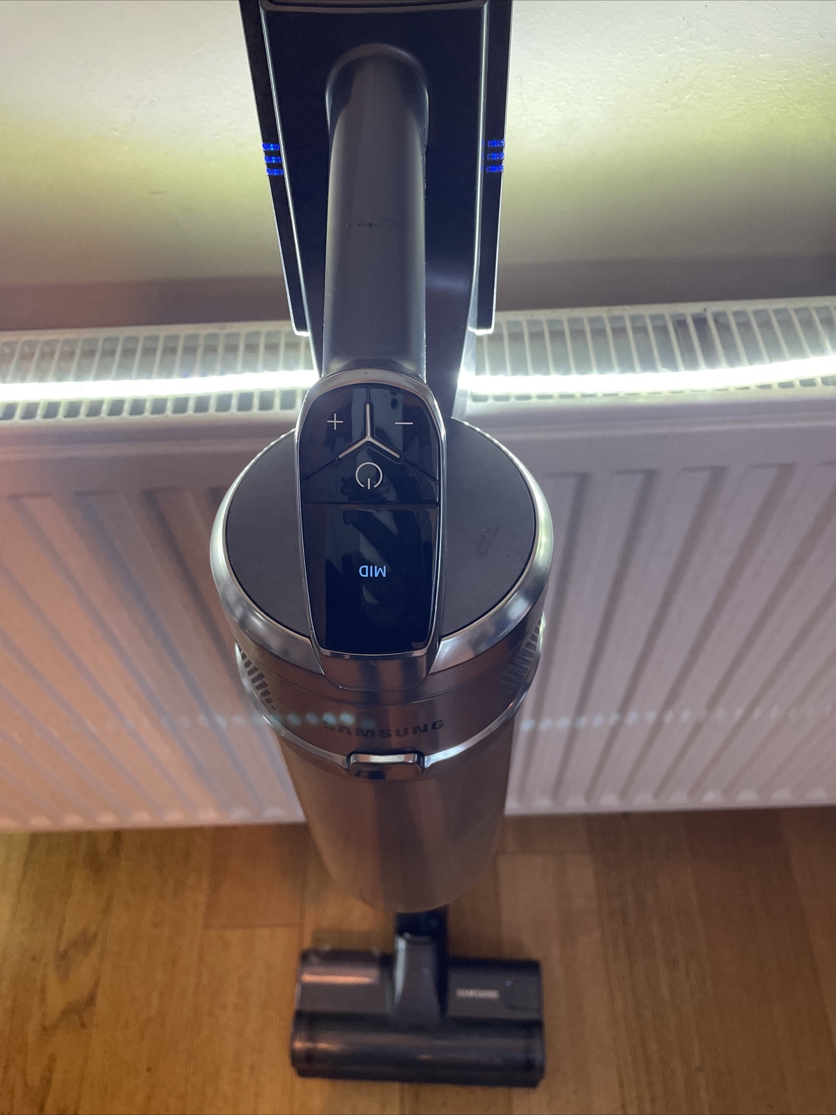 Samsung Jet 90 Pro Cordless Stick Vacuum Cleaner VS20R9049T3