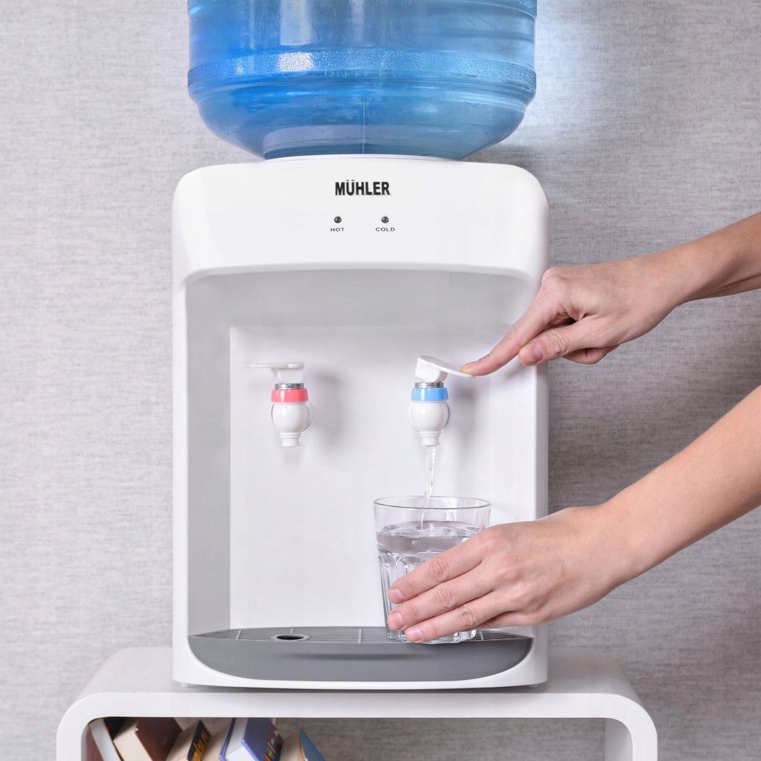 DYSTRYBUTOR do wody na butlę MAŁY nadszafkowy 485W ERLI.pl