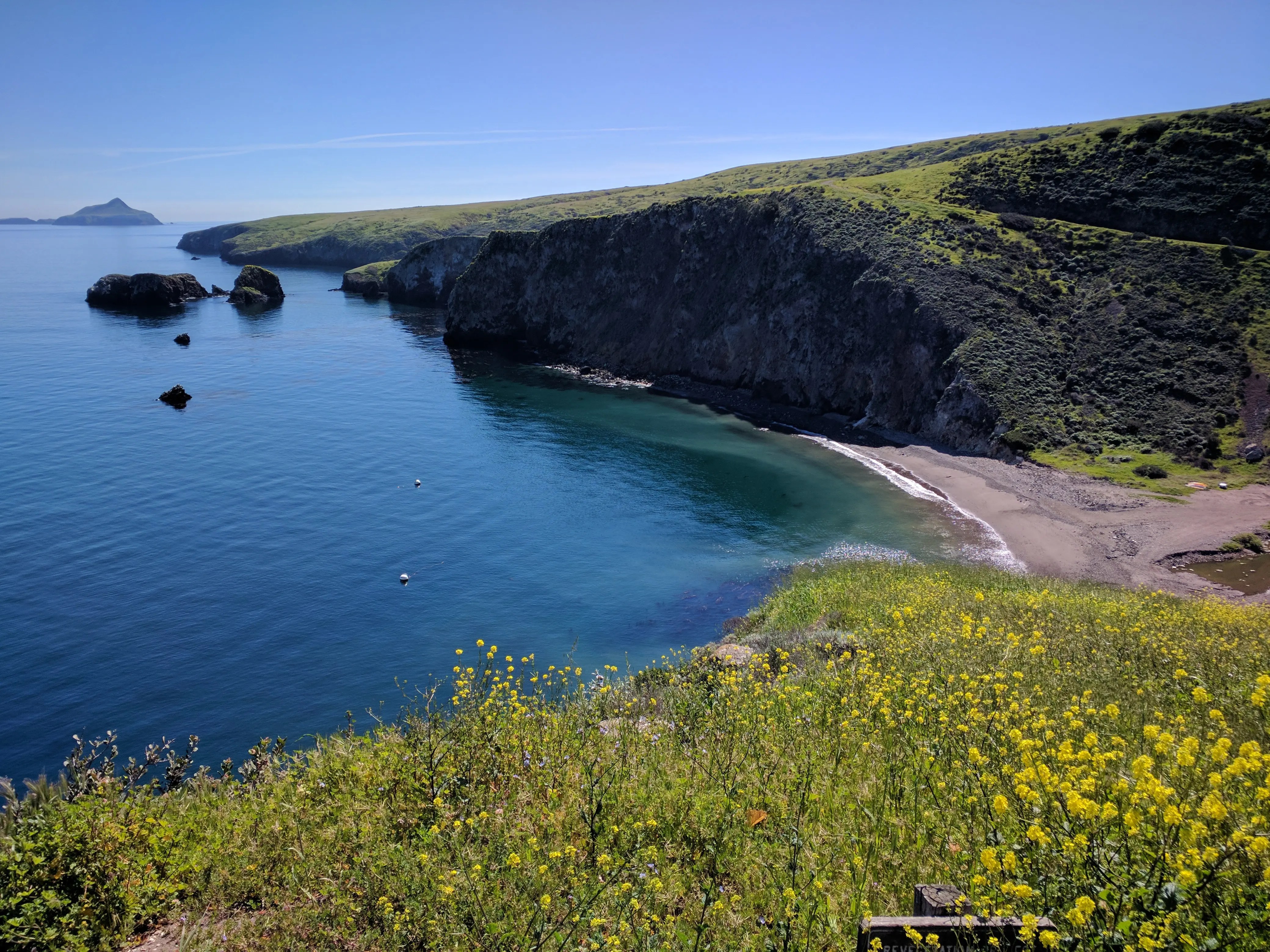 Scorpion Anchorage from the Cavern Point Trail
