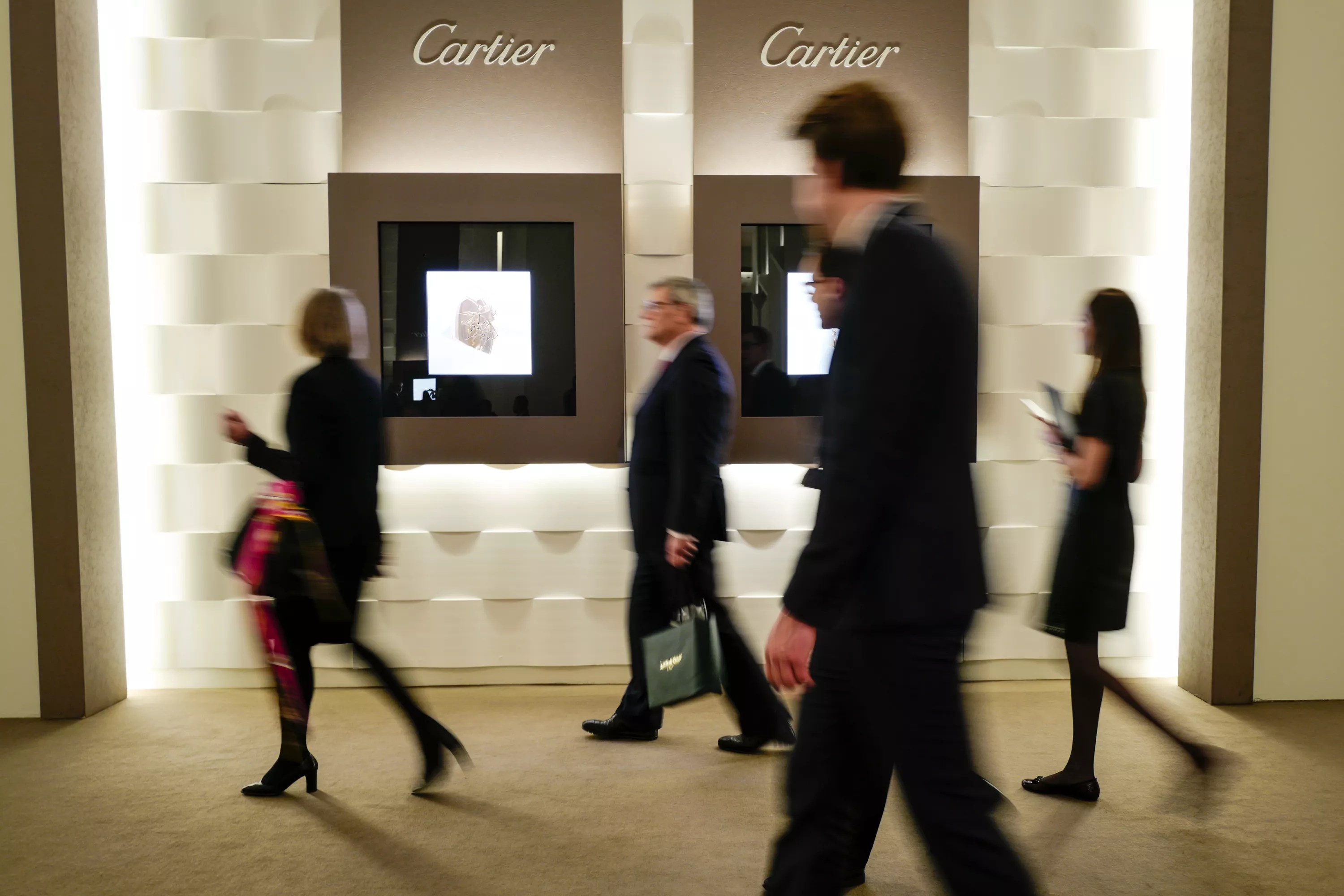Richemont Suspend Provisoirement Son Programme De Remuneration Des Actionnaires