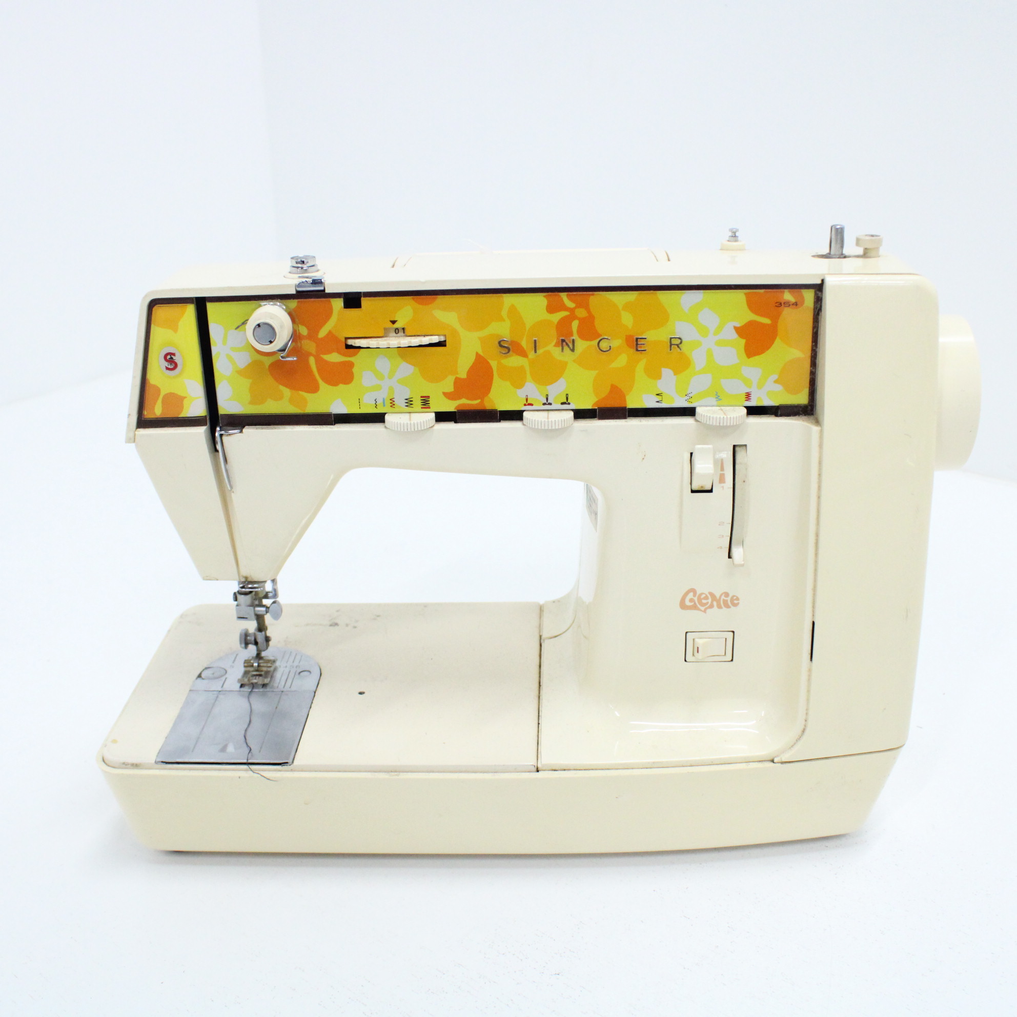 Singer Vintage Genie Portable Sewing Machine 1970s Model N0354 458 eBay