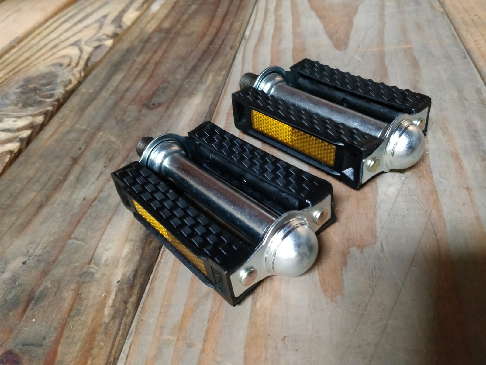 Vintage Square Style Bicycle Pedal Block PVC Cruiser Pedals 9/16" Black