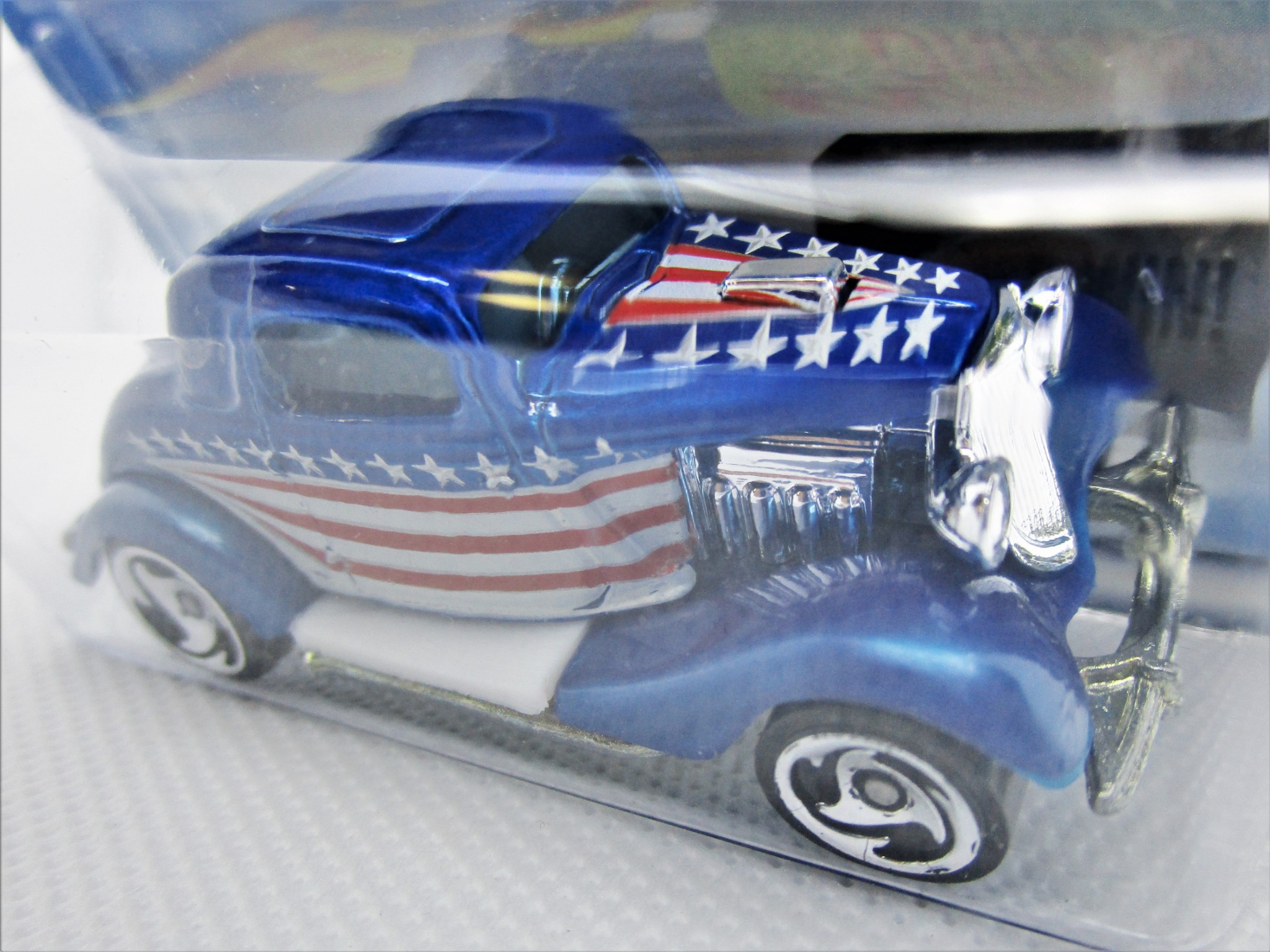HOT WHEELS 1934 FORD COUPE HOT ROD RED WHITE AND BLUE STARS NEW IN 2002