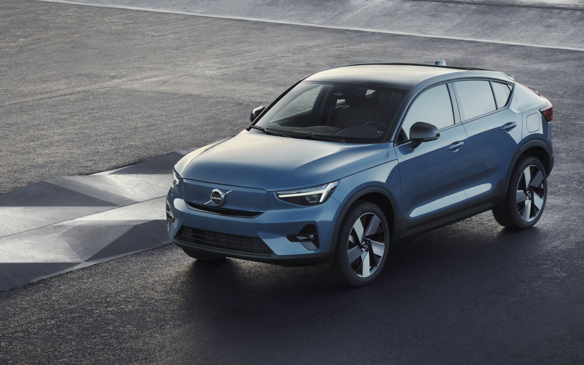 Volvo dévoile le C40 2022, un nouveau modèle 100 électrique Guide Auto
