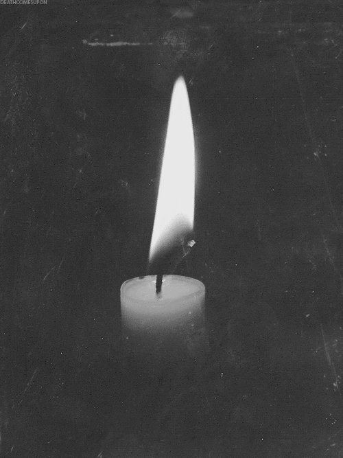 Black and white candle edited GIF on GIFER by Zulkirn