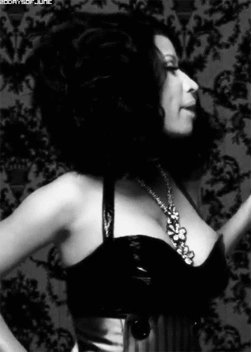 Nicki minaj alicia keys girl on fire GIF on GIFER by Kigalkree