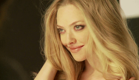 Amanda Seyfried In Am Gif