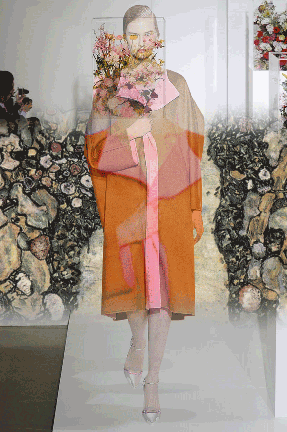 Art fashion fashgif GIF on GIFER by Doridar