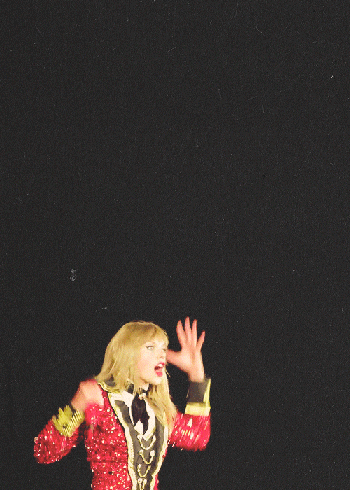 Taylor Swift We Are Never Ever Getting Back Together Red Tour