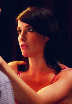 Cobie Smulders Hot Gif Cobie Smulders Is Smoldering Hot