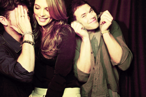 Kellan lutz ashley greene jackson rathbone GIF Find on GIFER