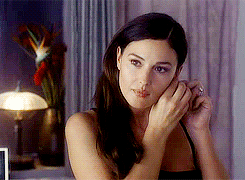 Monica Bellucci Matrice Gif