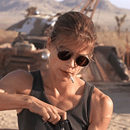 GIF linda hamilton - animated GIF on GIFER