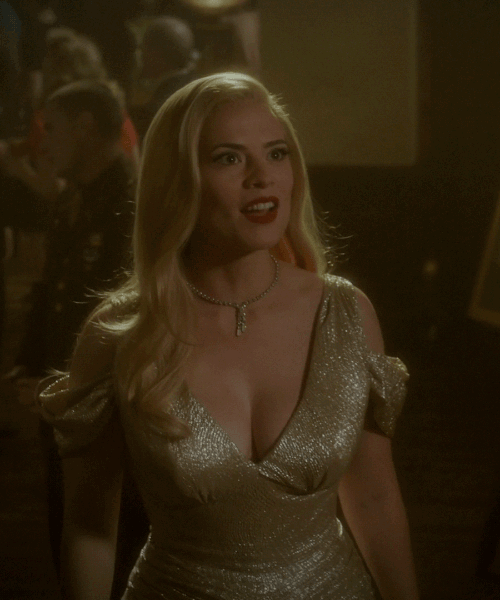 Hayley atwell GIF Find on GIFER