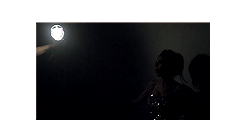 Gif Electra Heart Aaron Stanford Diamant - Animated Gif On Gifer