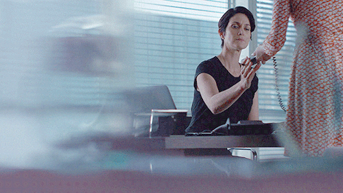 Jessica jones GIF Find on GIFER