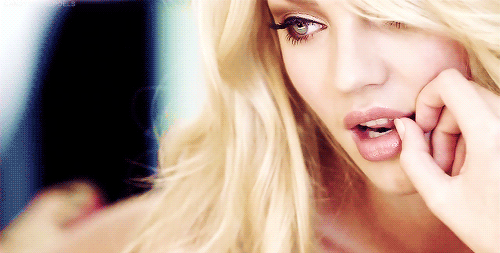 Blonde hand job gif 👉👌Old Git's Funnies