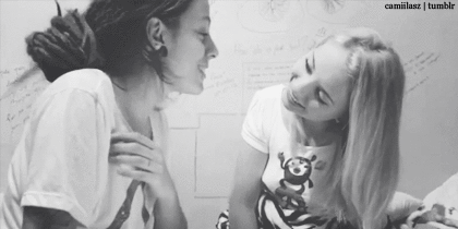 Lesbian kiss girls kissing girls GIF - Find on GIFER