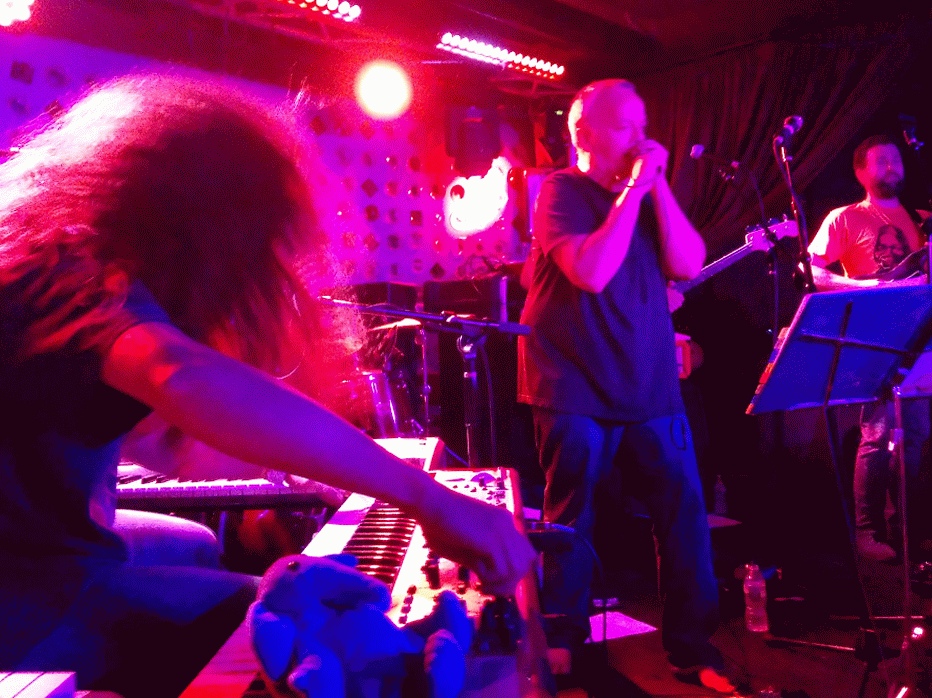 Ween all right GIF on GIFER by Balladobor