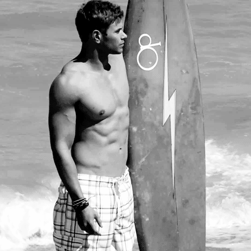 Yup chicken GIF Find on GIFER