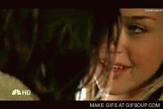 Lyla garrity GIF Find on GIFER