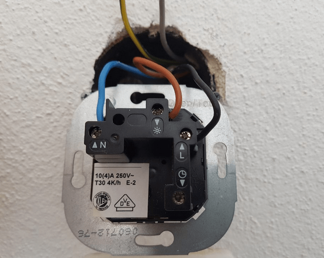 Installation von Thermostat für Fußbodenheizung, Verständnisfrage