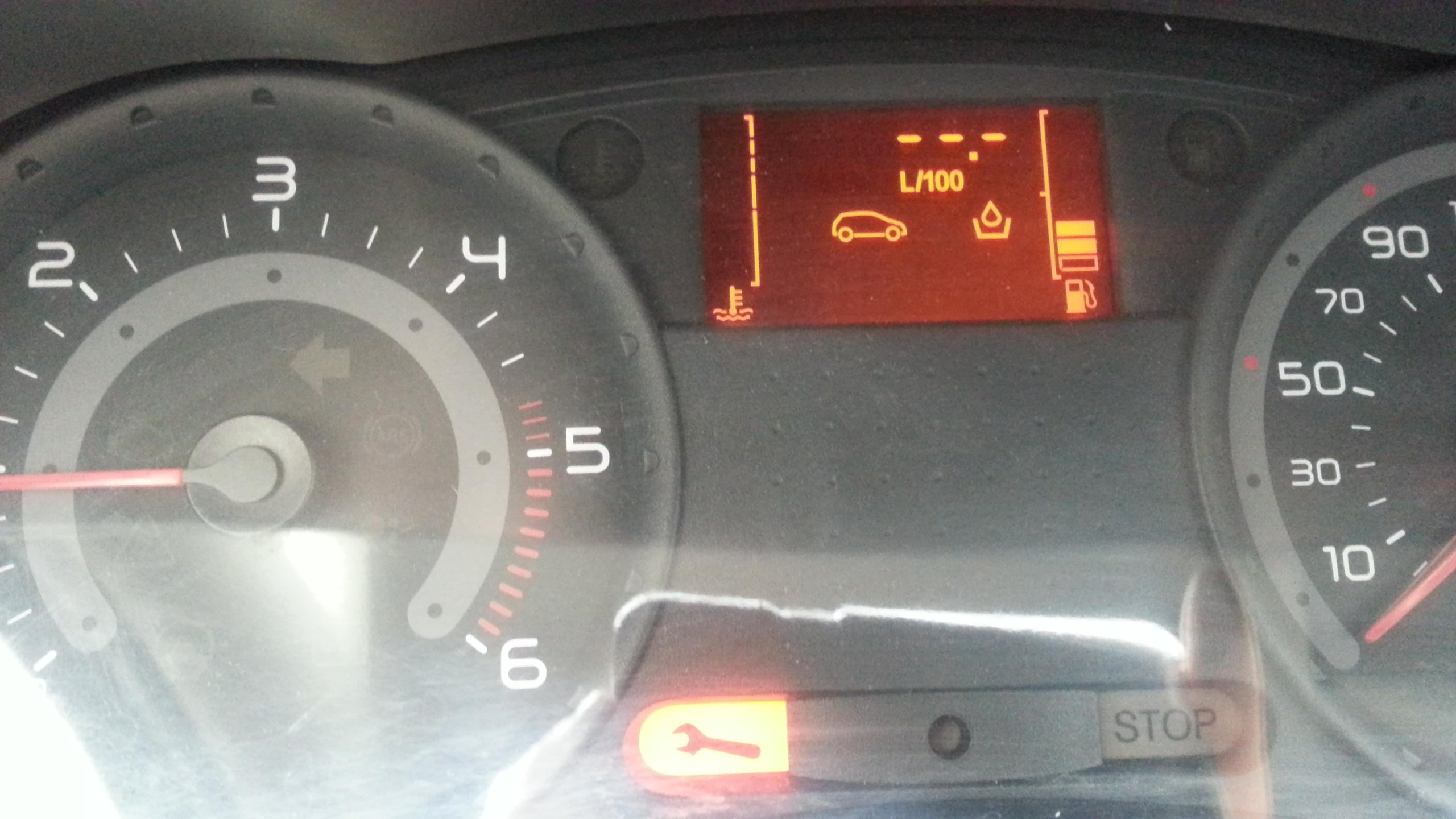 Gösterge panelindeki ingiliz anahtari sorunu